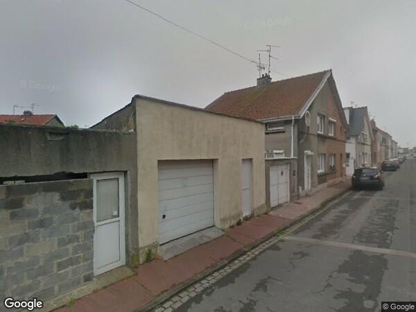UN APPARTEMENT