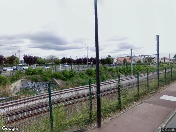 UN APPARTEMENT