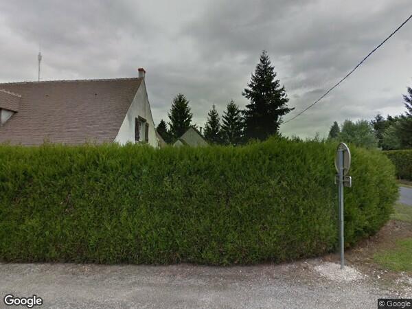 UNE MAISON À USAGE D'HABITATION