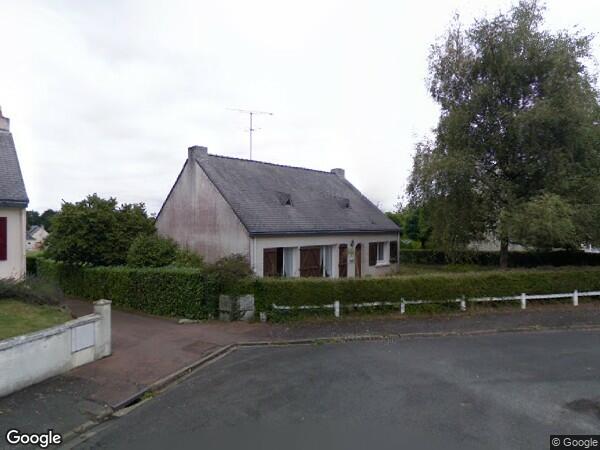 UNE MAISON D'HABITATION