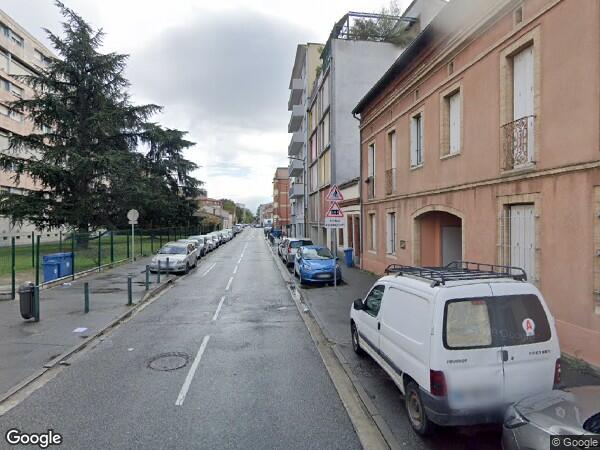 UN APPARTEMENT