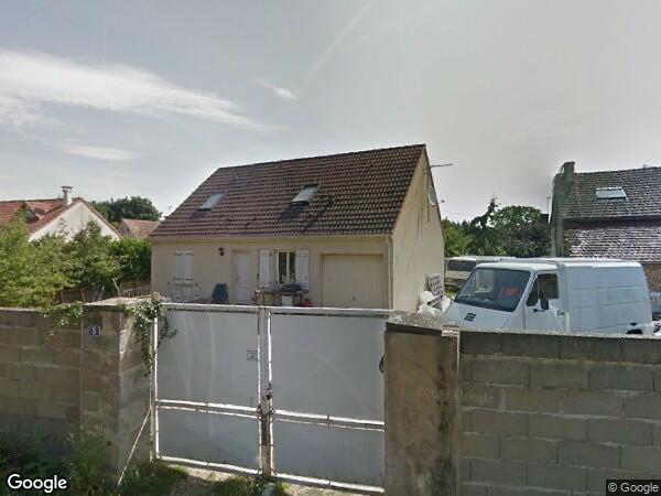 UNE MAISON D'HABITATION