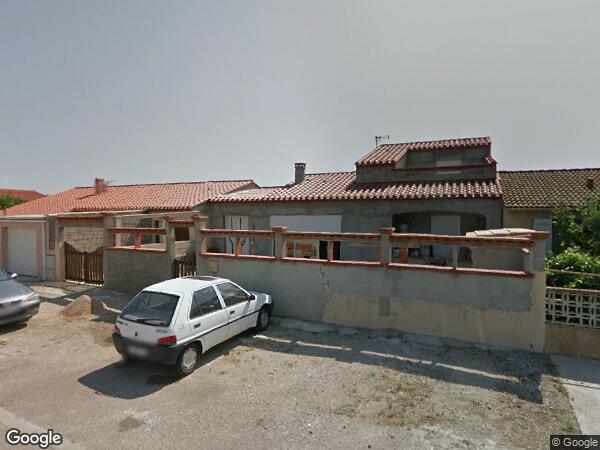 UN APPARTEMENT