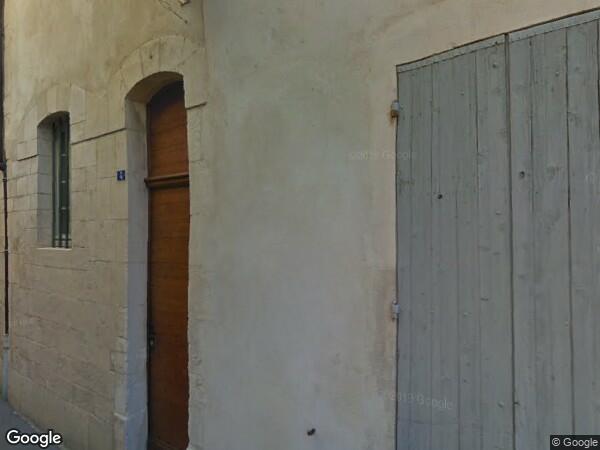 UN APPARTEMENT