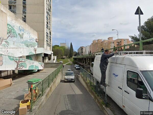 UN APPARTEMENT