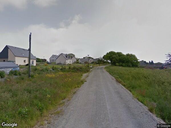 UNE MAISON D'HABITATION