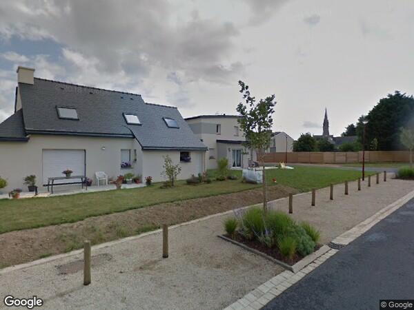 UNE MAISON D'HABITATION