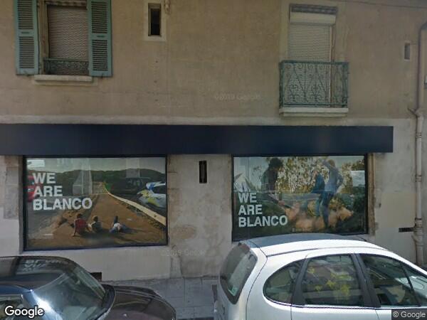 UN APPARTEMENT 