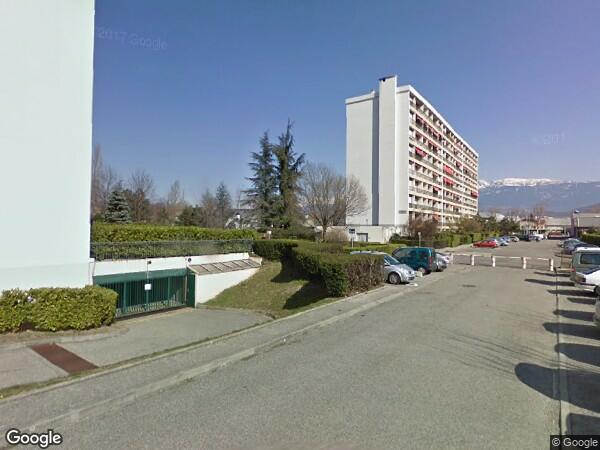 UN APPARTEMENT