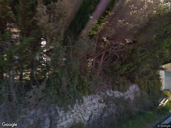 UNE MAISON D'HABITATION