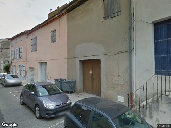 UNE MAISON D'HABITATION