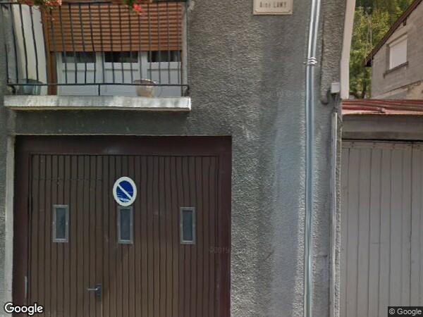 UNE MAISON D'HABITATION