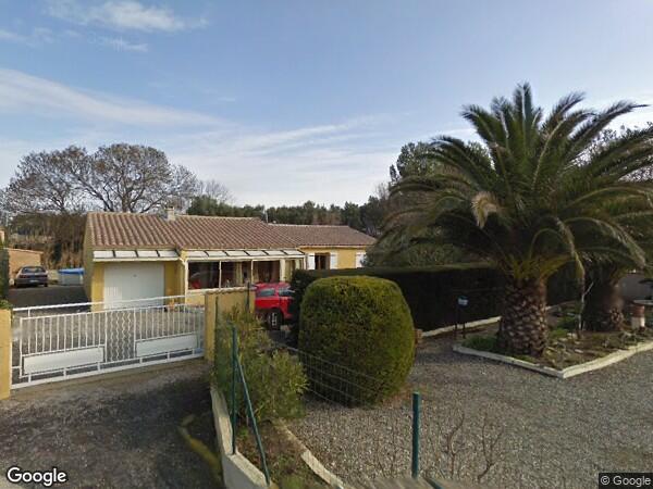 UNE MAISON D'HABITATION