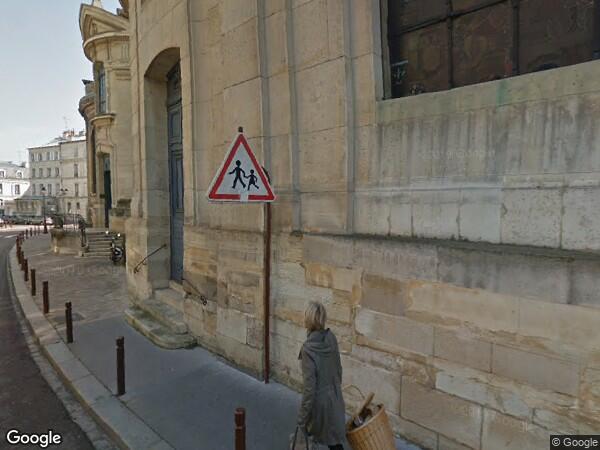 UN ENSEMBLE IMMOBILIER