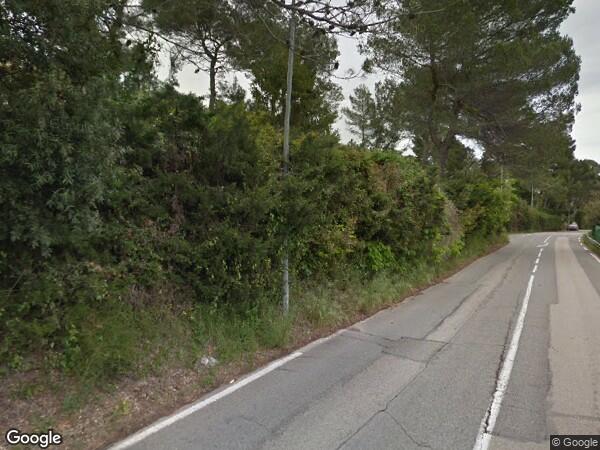 UNE MAISON D'HABITATION