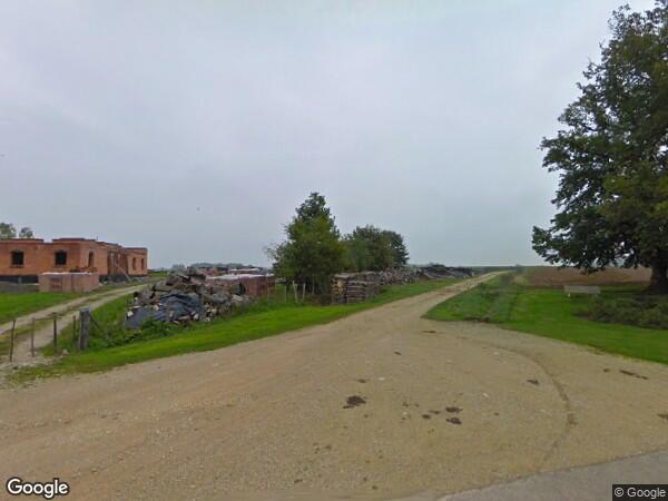 UNE MAISON D'HABITATION