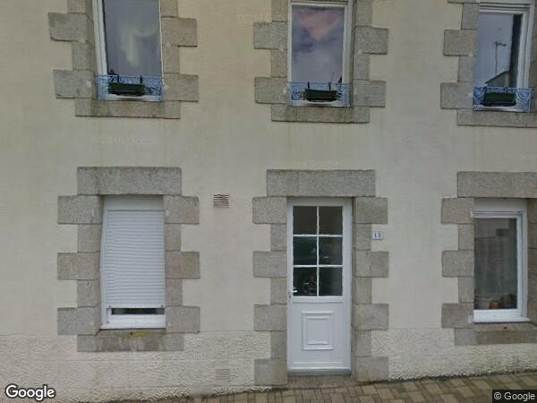 UNE MAISON D'HABITATION