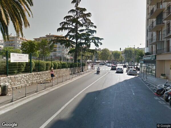 UN APPARTEMENT
