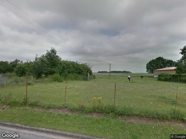 UNE MAISON D'HABITATION