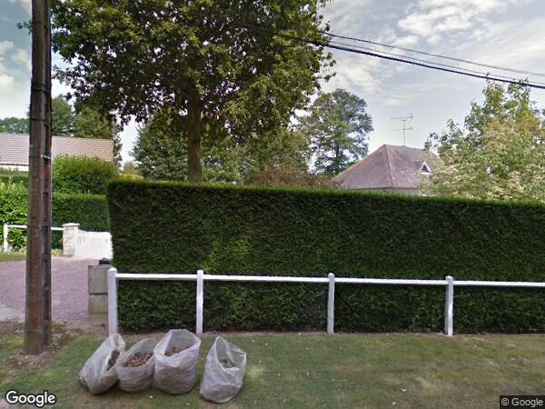 UNE MAISON D'HABITATION