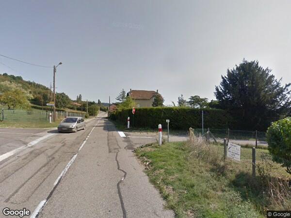 UN ENSEMBLE IMMOBILIER