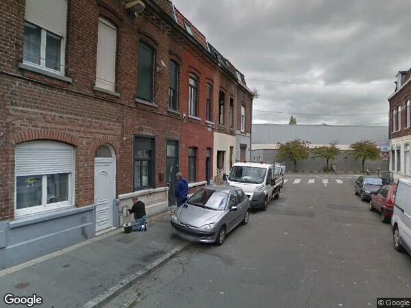 UNE MAISON D'HABITATION