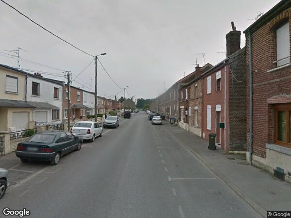 UNE MAISON D'HABITATION