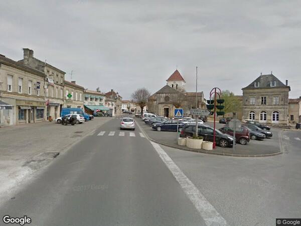 UNE MAISON D'HABITATION