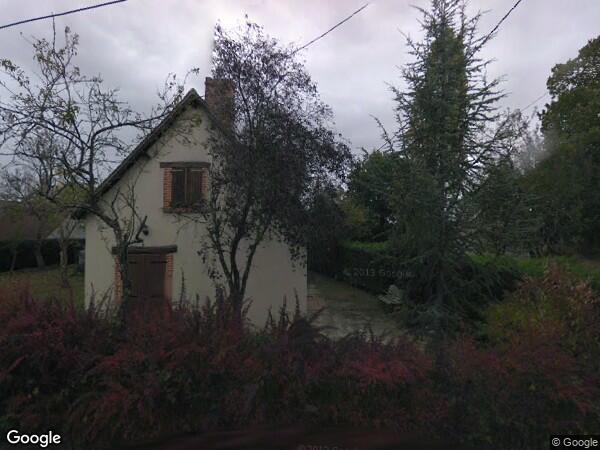 UNE MAISON D'HABITATION