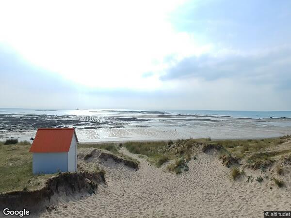 UNE MAISON D'HABITATION