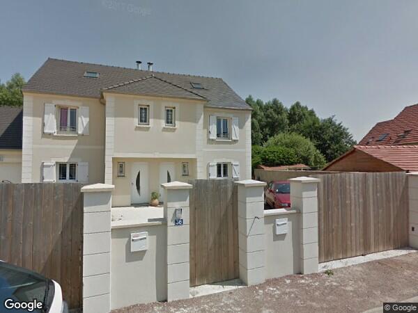 UN ENSEMBLE IMMOBILIER