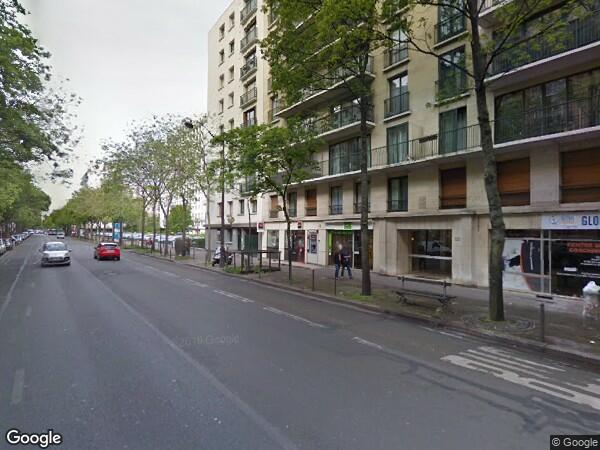 UNE CHAMBRE DE SERVICE