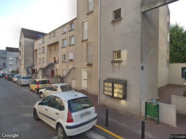 UN APPARTEMENT EN TRIPLEX