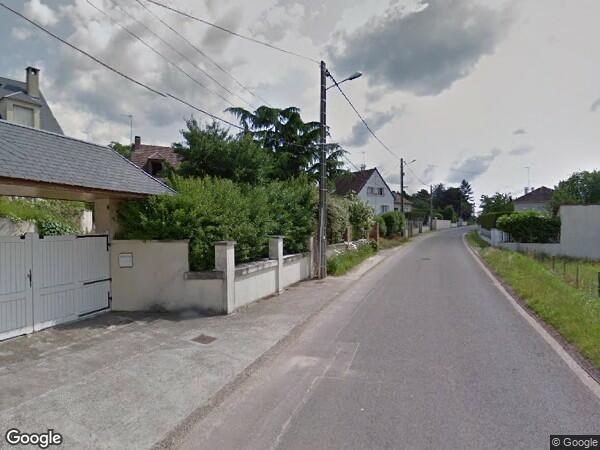 UNE MAISON D'HABITATION