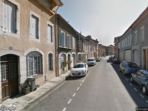 UNE MAISON D'HABITATION