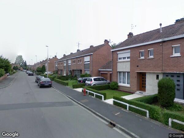 UNE MAISON D'HABITATION