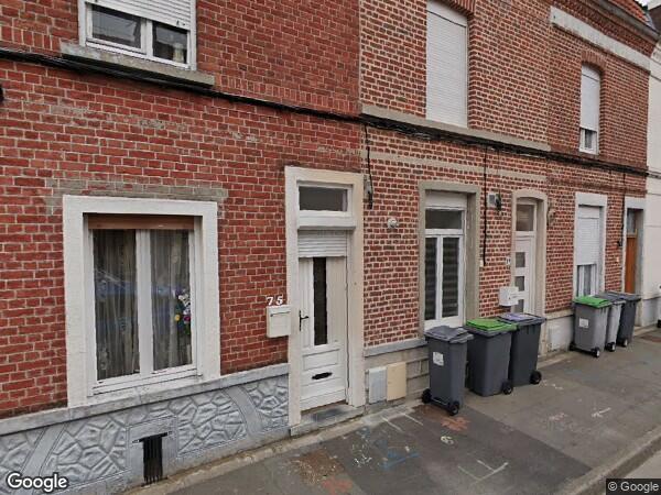 UNE MAISON D'HABITATION