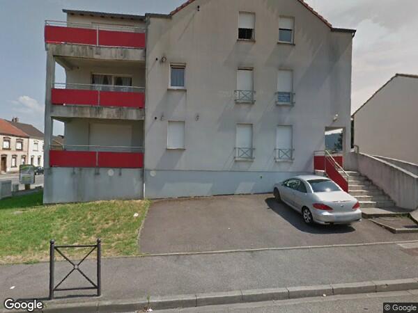 UN APPARTEMENT