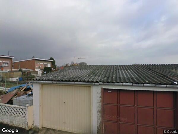 UNE MAISON D'HABITATION