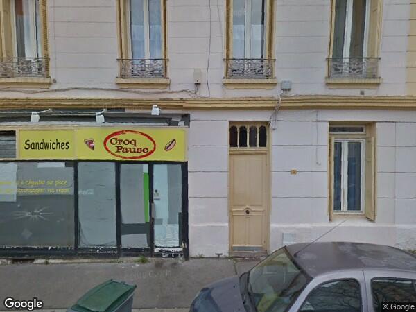 UN APPARTEMENT
