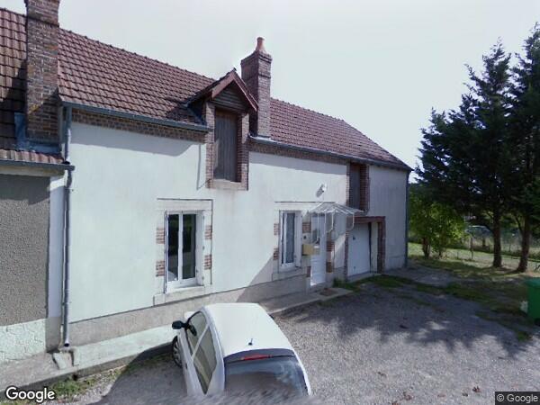 UNE MAISON D'HABITATION