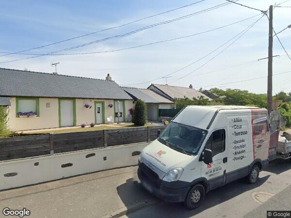 UNE MAISON D'HABITATION