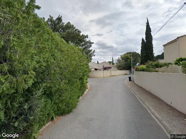 UNE VILLA