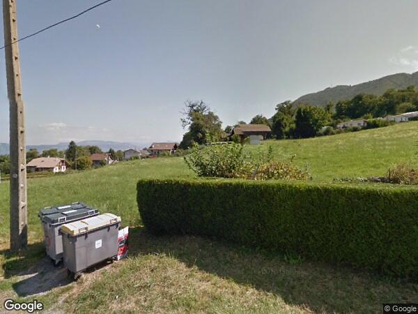 UNE MAISON D'HABITATION