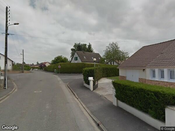 UNE MAISON D'HABITATION