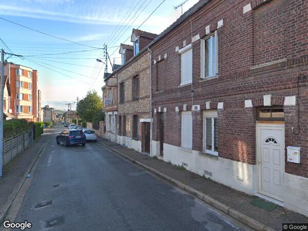 UN APPARTEMENT