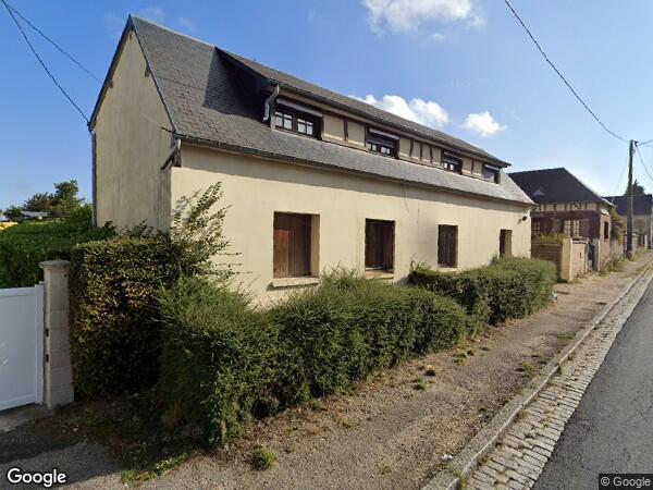 UNE MAISON D'HABITATION