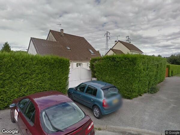 UNE MAISON D'HABITATION