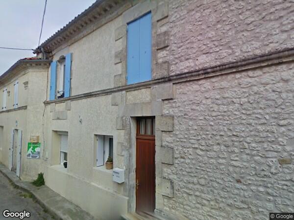 UNE MAISON D'HABITATION