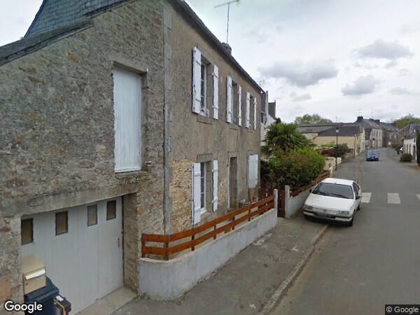 UNE MAISON D'HABITATION